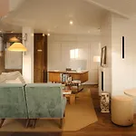 Bonnie 4*