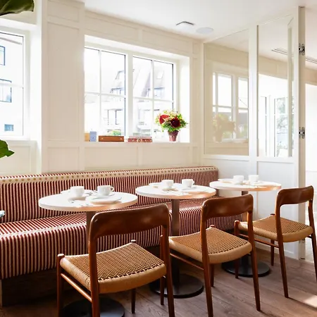 Bonnie Hotel 4*