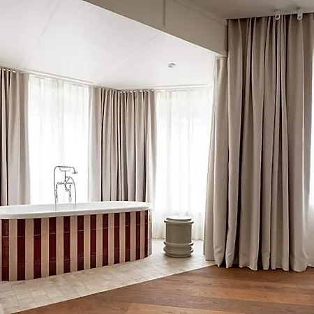 Hotel Bonnie 4*